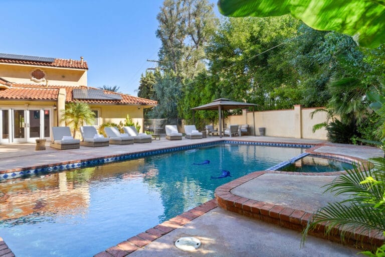Woodlands Pool