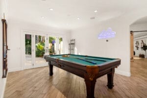 Woodlands pool table